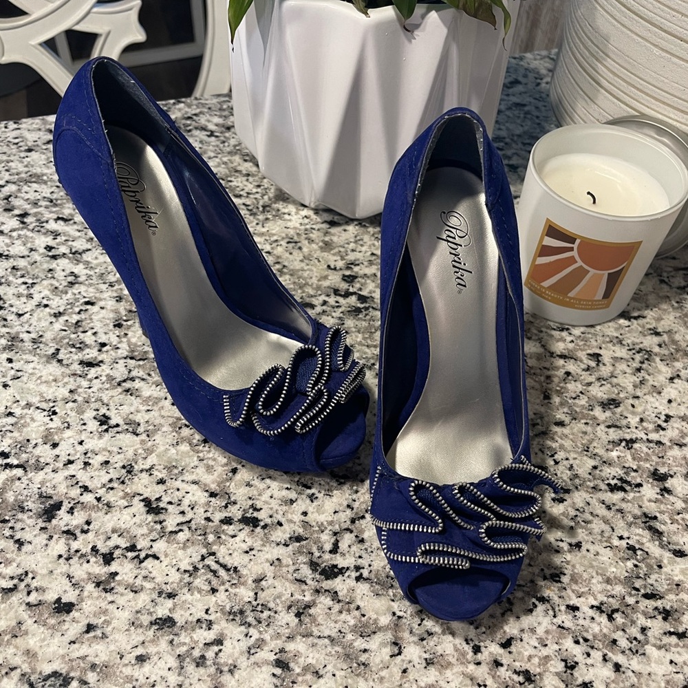 Sexy Royal Blue Ruffle Stiletto Platform Heels sz 8.5 - Picture 4 of 7